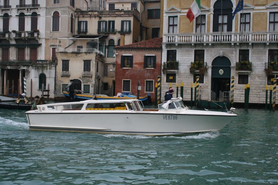 1-Hour Motor Boat Ride on Grand Canal - What the one-hour schedule really means