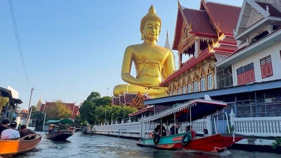 1 Hr Private Bangkok Canal Boat Tour: Traditional Flat Boat - What makes this canal ride worth considering