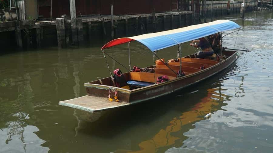 2 Hrs Private Bangkok Canal Boat Tour: Traditional Flat Boat - Khlong Dan and the First Look at Canal Life