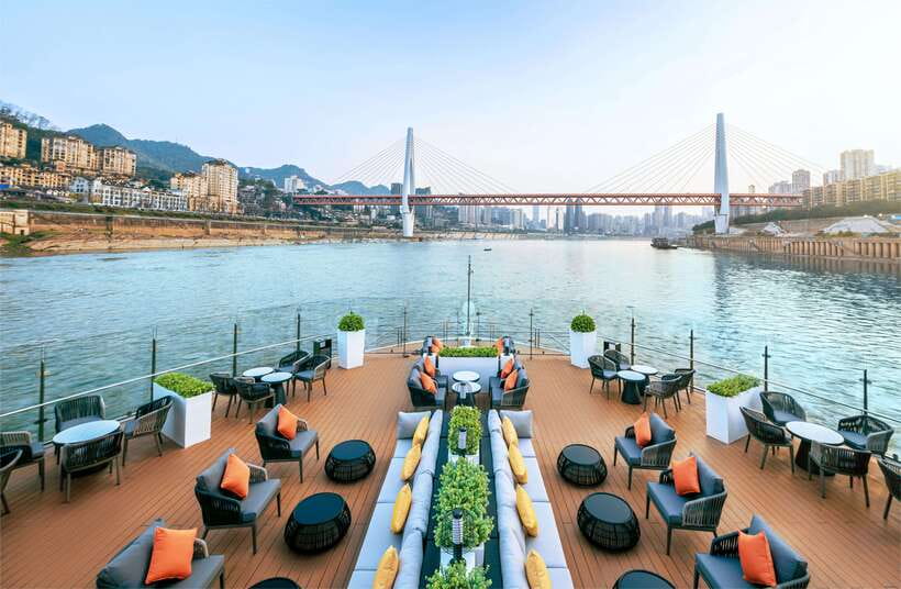 4D3N Yangtze River Victoria Cruise: Chongqing to Yichang - Day Three: Taiji, Qutang Gorge, and Shennv Stream
