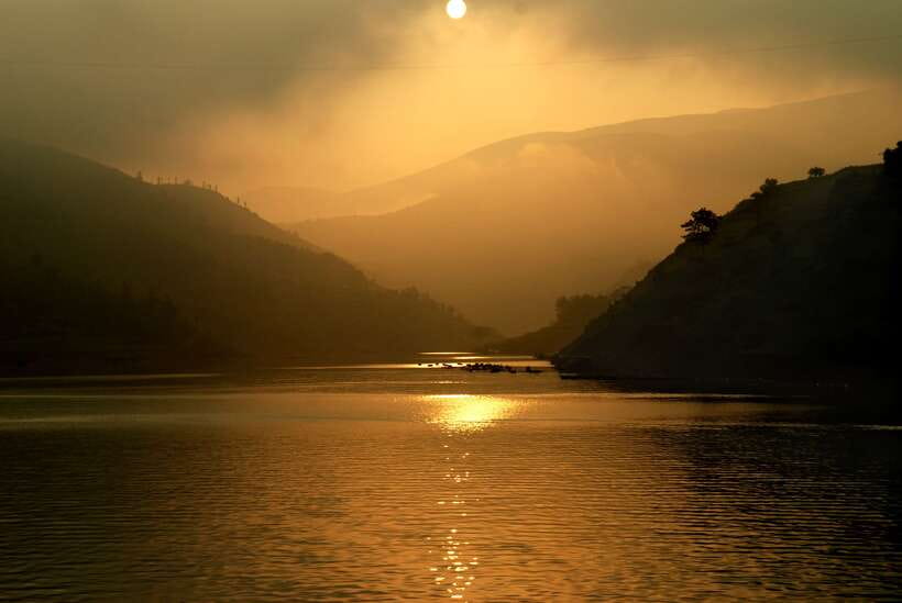 4D3N Yangtze River Victoria Cruise: Chongqing to Yichang - What the $647 Price Covers