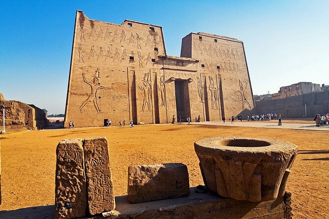 5 Day 4 Night - Deluxe Nile Cruise Luxor to Aswan - Private Tour - Food, service, and the rhythm of life aboard