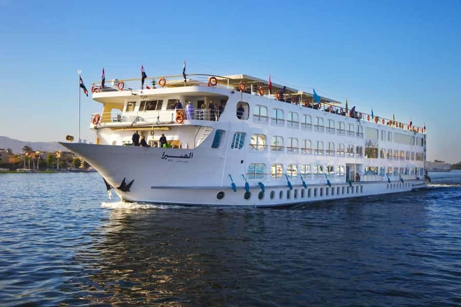 5 Days 4 Nights Nile Cruise from Luxor, Aswan & Abu simbel - Day one: Karnak and Luxor temples before sailing