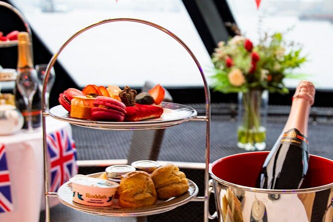 Afternoon Tea River Cruise on the Thames - A calm way to see London in 90 minutes