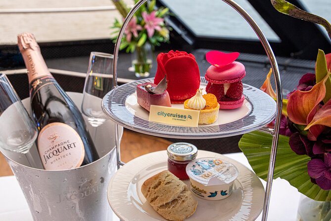 Afternoon Tea River Cruise on the Thames - What you can see on the eastern return