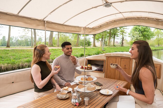 Afternoon Tea Sightseeing River Cruise in Oxford - Weather, comfort, and practical details
