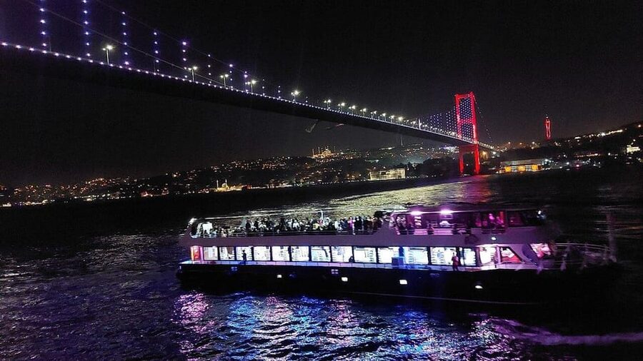 All Inclusive; Istanbul Bosphorus Dinner Cruise w/live shows - Hotel pickup makes the evening easier