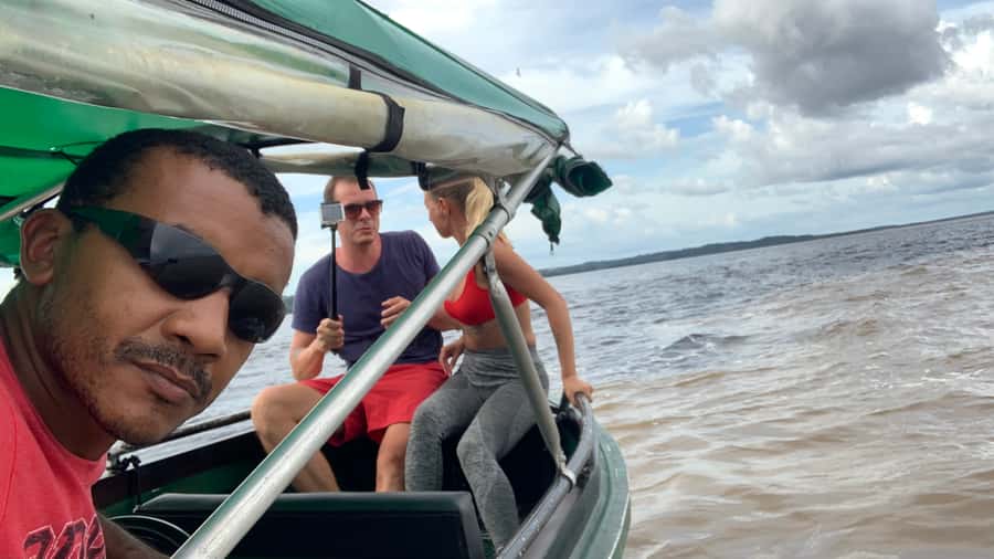 Amazonas: Boat Ride with a Local Amazonian - Guide quality and the small-group setting