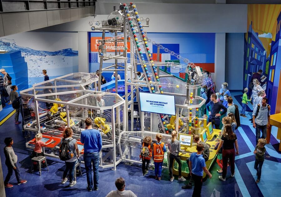 Amsterdam: 1-Hour Canal Cruise & NEMO Science Museum - Should you book this Amsterdam combination?