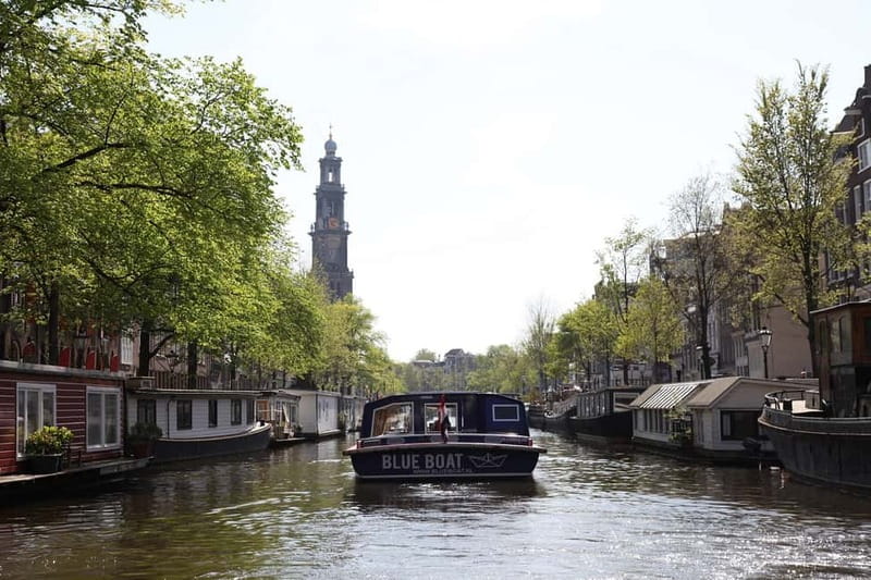 Amsterdam: 75 Minute City Canal Cruise with Audio Guide - Why a canal cruise is one of Amsterdam’s best introductions