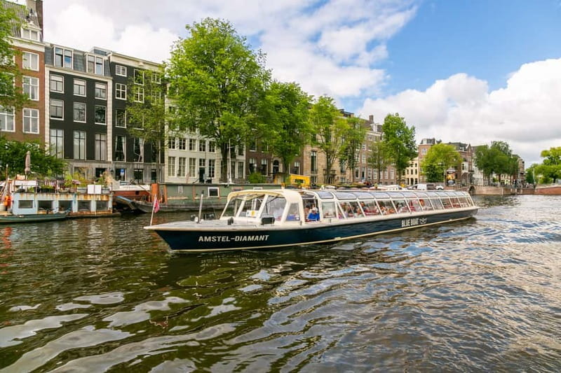 Amsterdam: 75 Minute City Canal Cruise with Audio Guide - Museum Quarter and the major Amsterdam museums