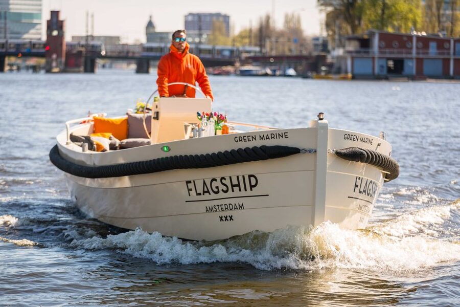 Amsterdam: Canal Belt Private Beer Boat Tour - Timing, comfort, and practical planning