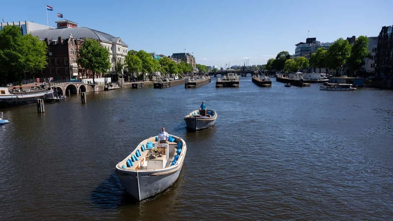 Amsterdam: Canal Cruise in Open Boat with Drink Option - Key points to know before booking