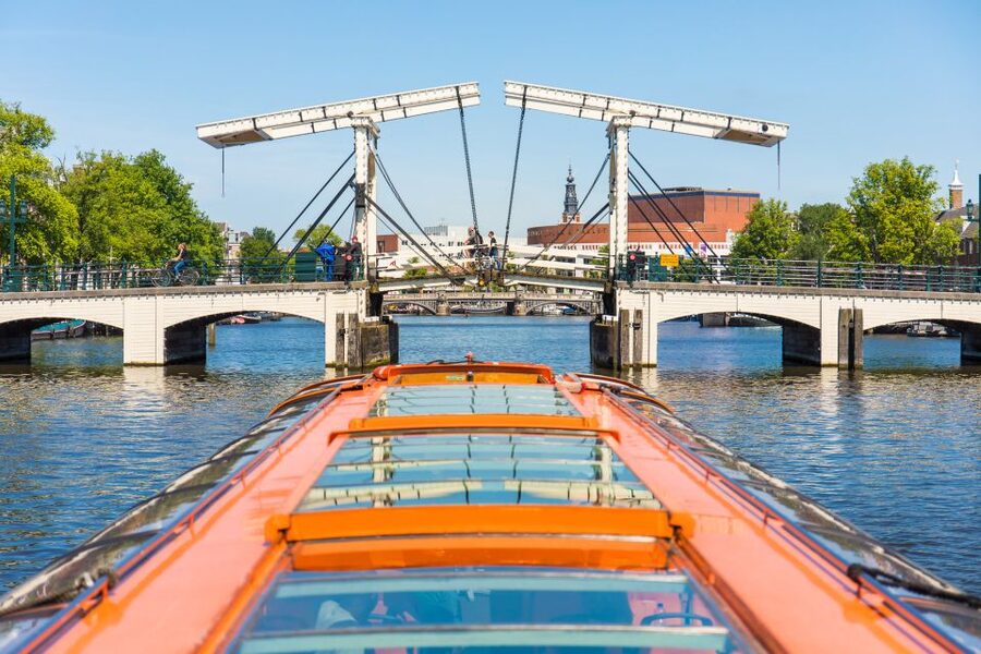 Amsterdam: City Centre Canal Cruise including Audioguide - Key points to know before you go