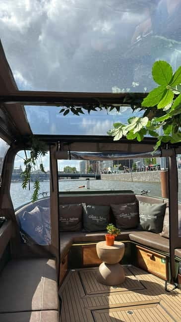 Amsterdam: Covered Heated Canal Cruise with Bitterballen - Who will enjoy this cruise most?
