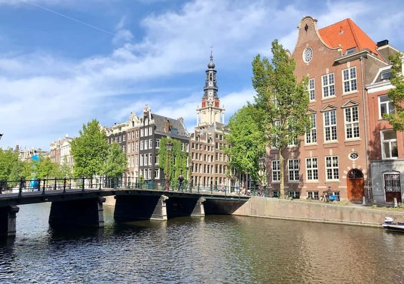 Amsterdam: German Canal Cruise with Unlimited Drinks Option - Why this one-hour cruise works well in Amsterdam