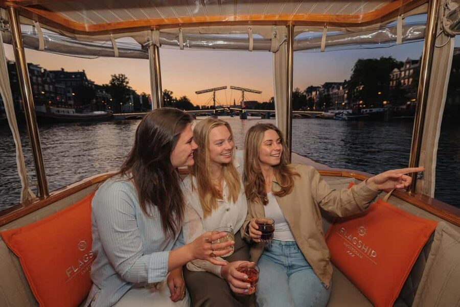 Amsterdam: Heated Canal Cruise with Unlimited Drinks & Bite - Setting Out on a Fully Electric Boat