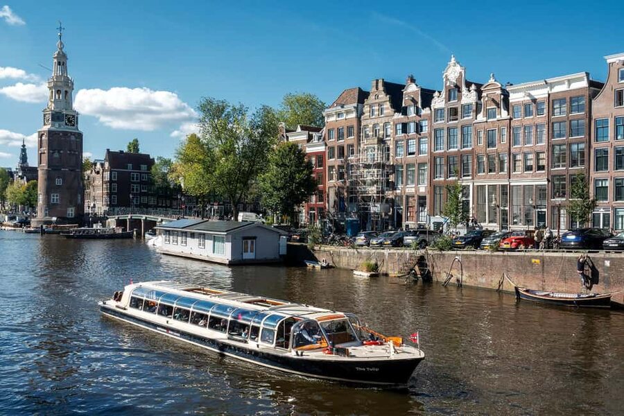 Amsterdam: Keukenhof Ticket with Shuttle Bus + Canal Cruise - Why this Keukenhof and canal combination works