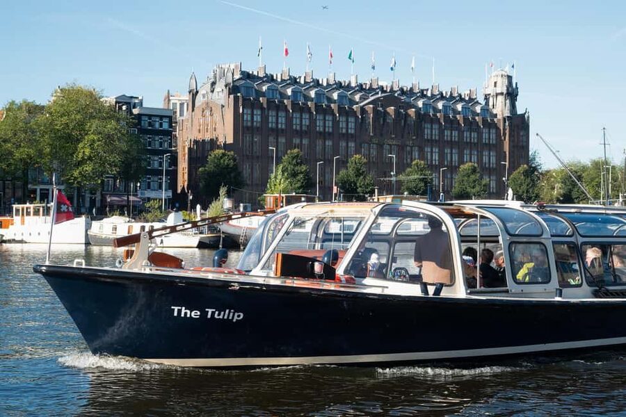 Amsterdam: Keukenhof Ticket with Shuttle Bus + Canal Cruise - The coach ride to Keukenhof
