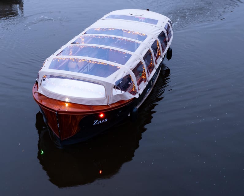 Amsterdam: Light Festival Canal Boat Tour - What makes the light installations enjoyable from the water