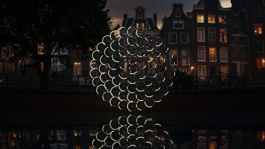 Amsterdam: Light Festival Canal Cruise w/Snack and Hot Drink - Why the canals are the right place for the Light Festival