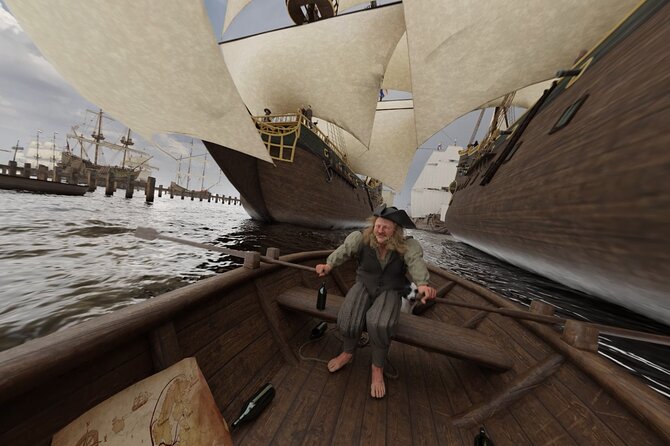 Amsterdam: Luxury Canal Cruise with Historic VR Experience - Price and overall value at $51.42
