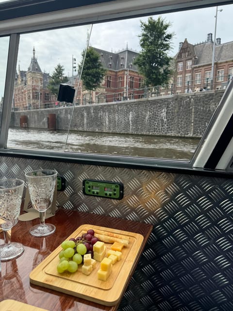 Amsterdam: Luxury Cheese & Wine Canal Cruise - Timing, Delays, and Practical Planning