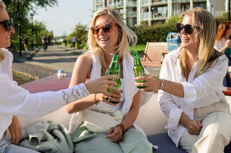 Amsterdam: Private City Canal Cruise With Unlimited Drinks - Is $529 Good Value for Your Group?