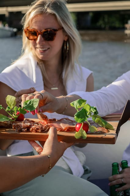 Amsterdam: Private City Canal Cruise With Unlimited Drinks - Who Will Enjoy This Cruise Most?