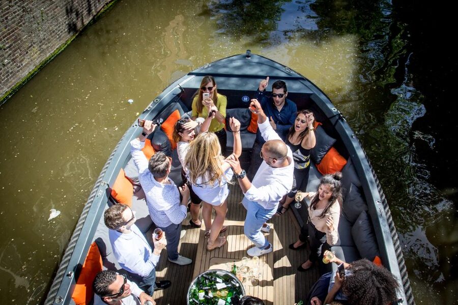 Amsterdam: Private Prosecco Canal Cruise Tour - Why this private cruise works for a celebration
