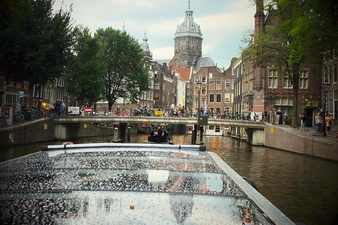 Amsterdam Small-Group Canal Cruise Including Snacks and Drinks - What the $72.53 price really covers