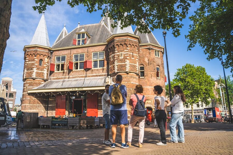 Amsterdam Small-Group Walking Tour with Canal Cruise - Who Will Get the Most From This Walk