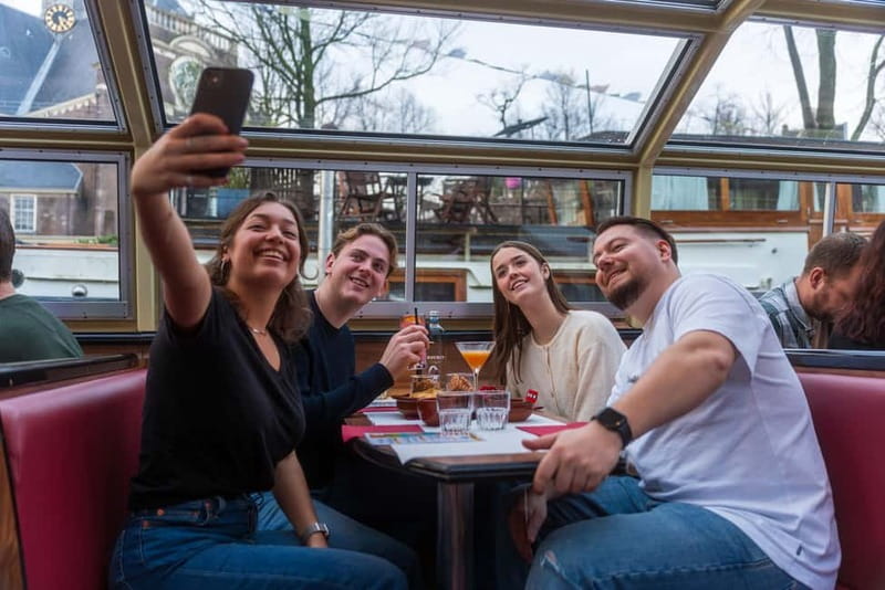 Amsterdam: Unlimited Cocktails Cruise on the Canals - The drink menu and what unlimited means