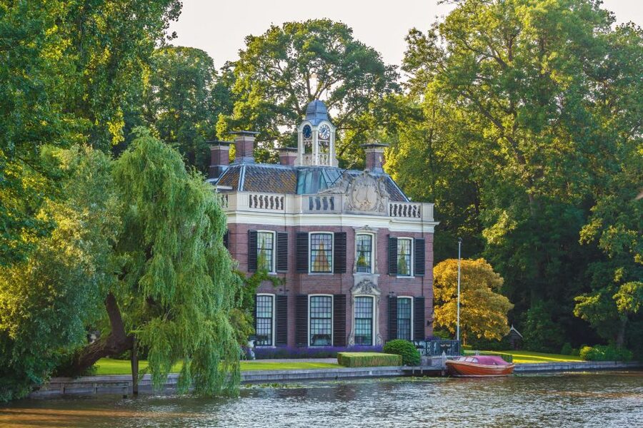 Amsterdam: Vecht River Day Trip with Cruise and High Tea - Pickup at 1 p.m. and the Scenic Drive
