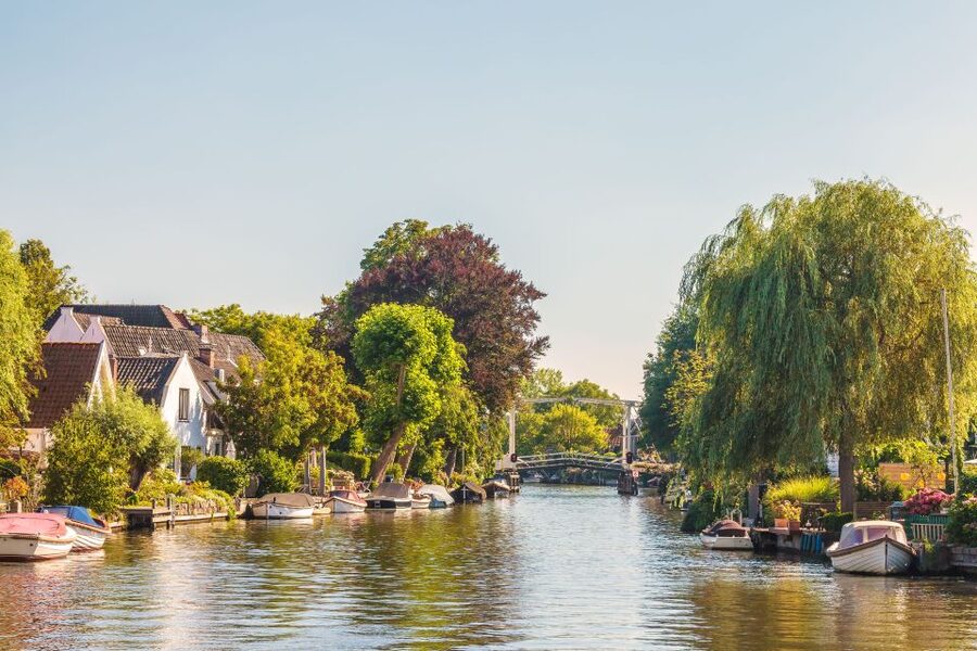 Amsterdam: Vecht River Day Trip with Cruise and High Tea - Booking Details That Matter