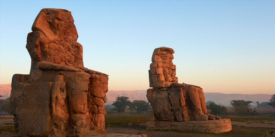 Aswan: 4-Day Egypt Private Tour with Nile Cruise, Balloon - The East Bank: Karnak and Luxor Temple