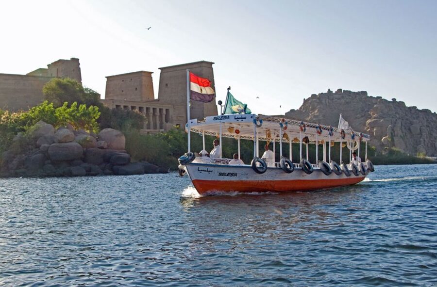 Aswan: Private Nile Boat Cruise and Botanical Garden Visit - Five details that shape the experience