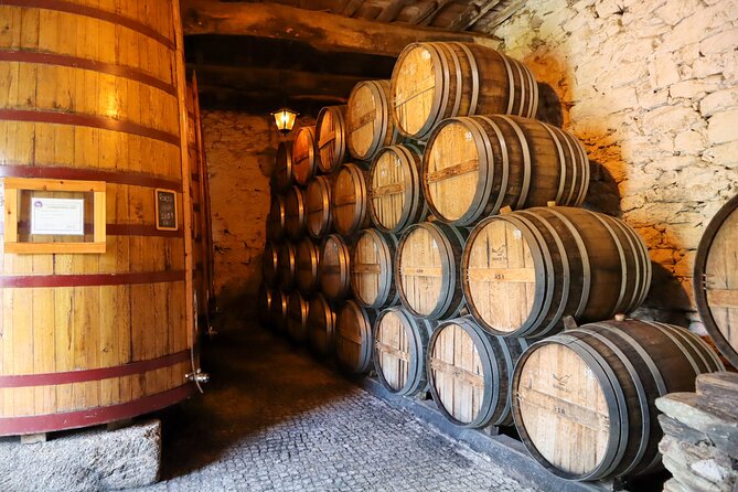 Authentic Small Group Douro Wine Tour with Lunch & River Cruise - Traditional Lunch in Pinhão
