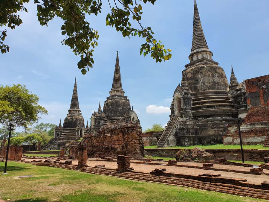 Ayutthaya Day Tour: Ancient Trade Route Temples River Cruise - Roti Sai Mai, Ayutthaya’s sweet specialty