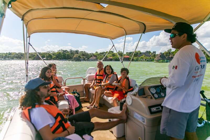 Bacalar: Private Boat Tour - Pirate Canal, Cenotes & Islands - Returning to Cenote Esmeralda for kayaking