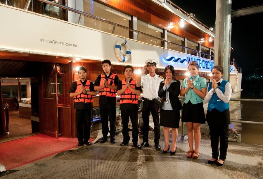 Bangkok: 2-Hour Dinner & Shows on White Orchid River Cruise - Timing, rain, and practical details