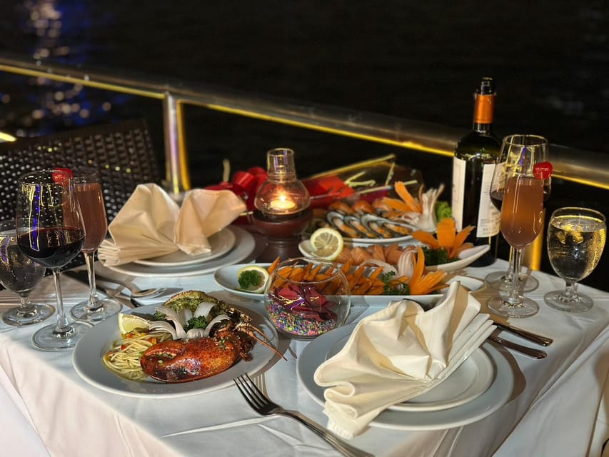 Bangkok: Alangka Chao Phraya River Dinner Cruise - Starting at ICONSIAM and Pier 4