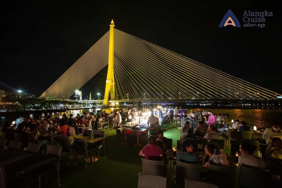 Bangkok: Alangka Chao Phraya River Dinner Cruise - Practical details that can make or break the evening