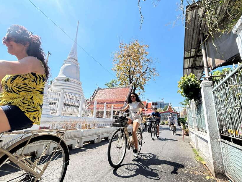 Bangkok: Bicycle Experiences and Longtail Boat Canal Cruise - Key details at a glance