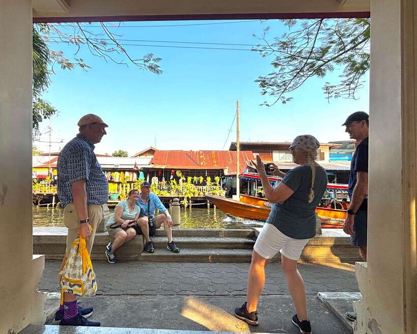Bangkok: Bicycle Experiences and Longtail Boat Canal Cruise - The guide can make or break the morning
