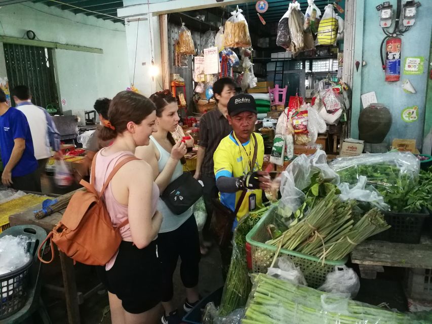 Bangkok: Bike and Canal Boat Tour with Lunch - Wat Paknam and the giant Buddha