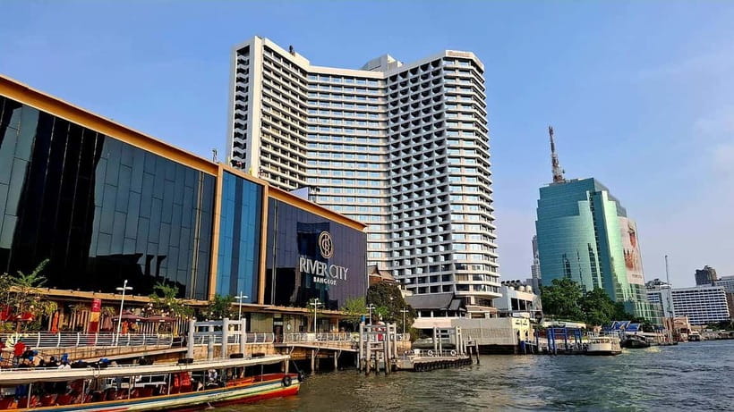 Bangkok: Chao Phraya Booze Cruise With Unlimited Drinks - Who will enjoy this most