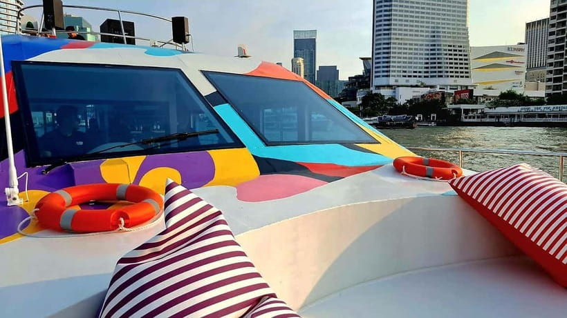 Bangkok: Chao Phraya Booze Cruise With Unlimited Drinks - Starting at River City Bangkok