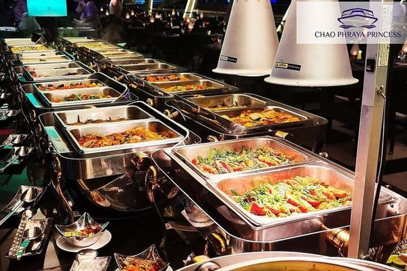 Bangkok: Chao Phraya Princess Cruise with Buffet - Sunset views on the Chao Phraya River