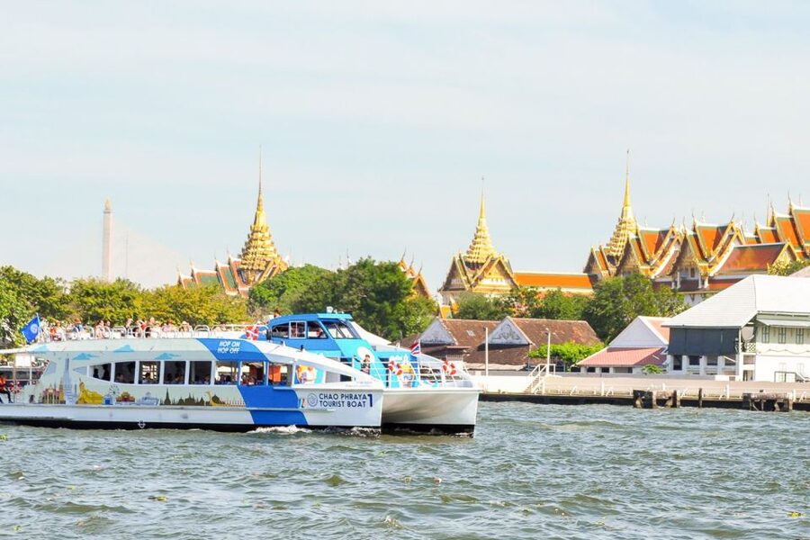 Bangkok: Chao Phraya River Hop-on Hop-off Boat - Starting at Sathorn Pier or joining farther north